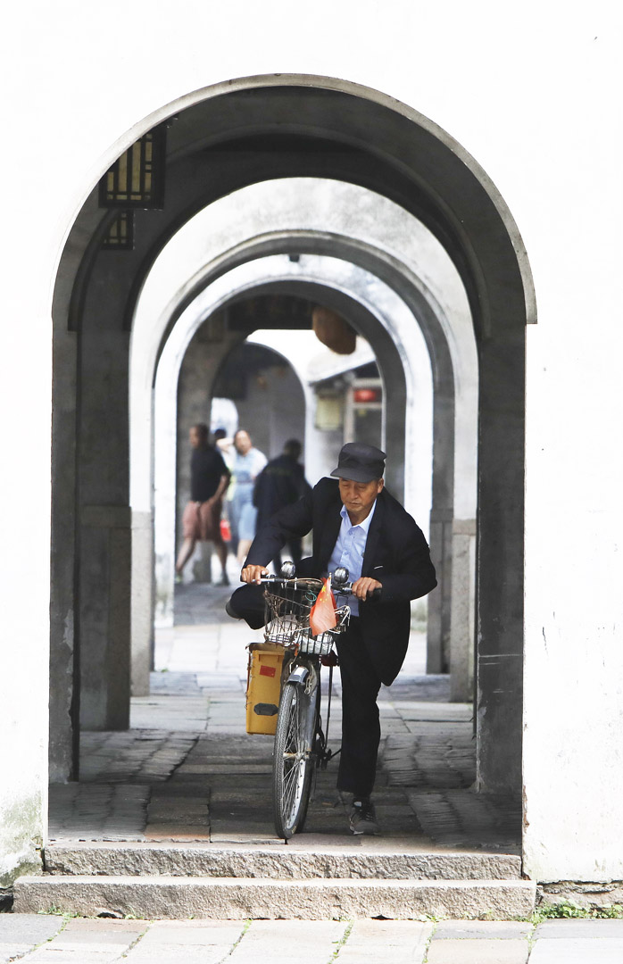 Lyu Yanqun - Nostalgia-of-Zhejiang-8